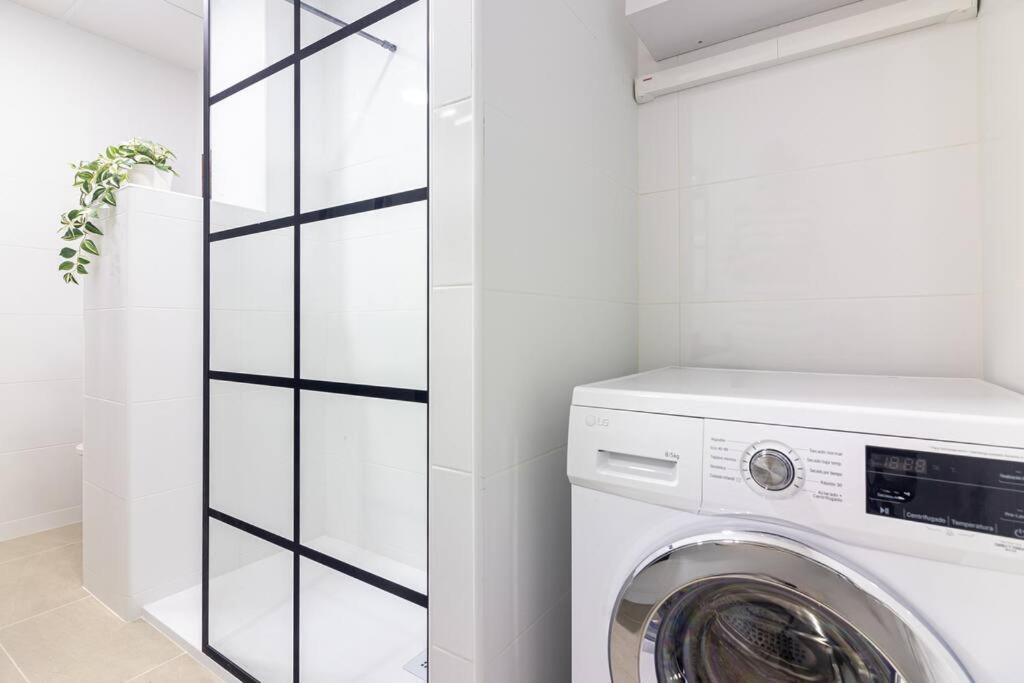 Ayala Freshapartments مالقة المظهر الخارجي الصورة